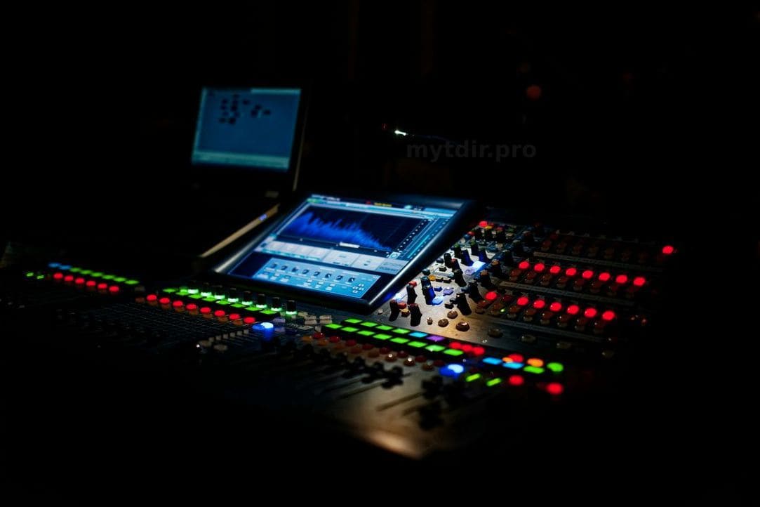 自宅録音とスタジオ録音の違いをわかりやすく解説